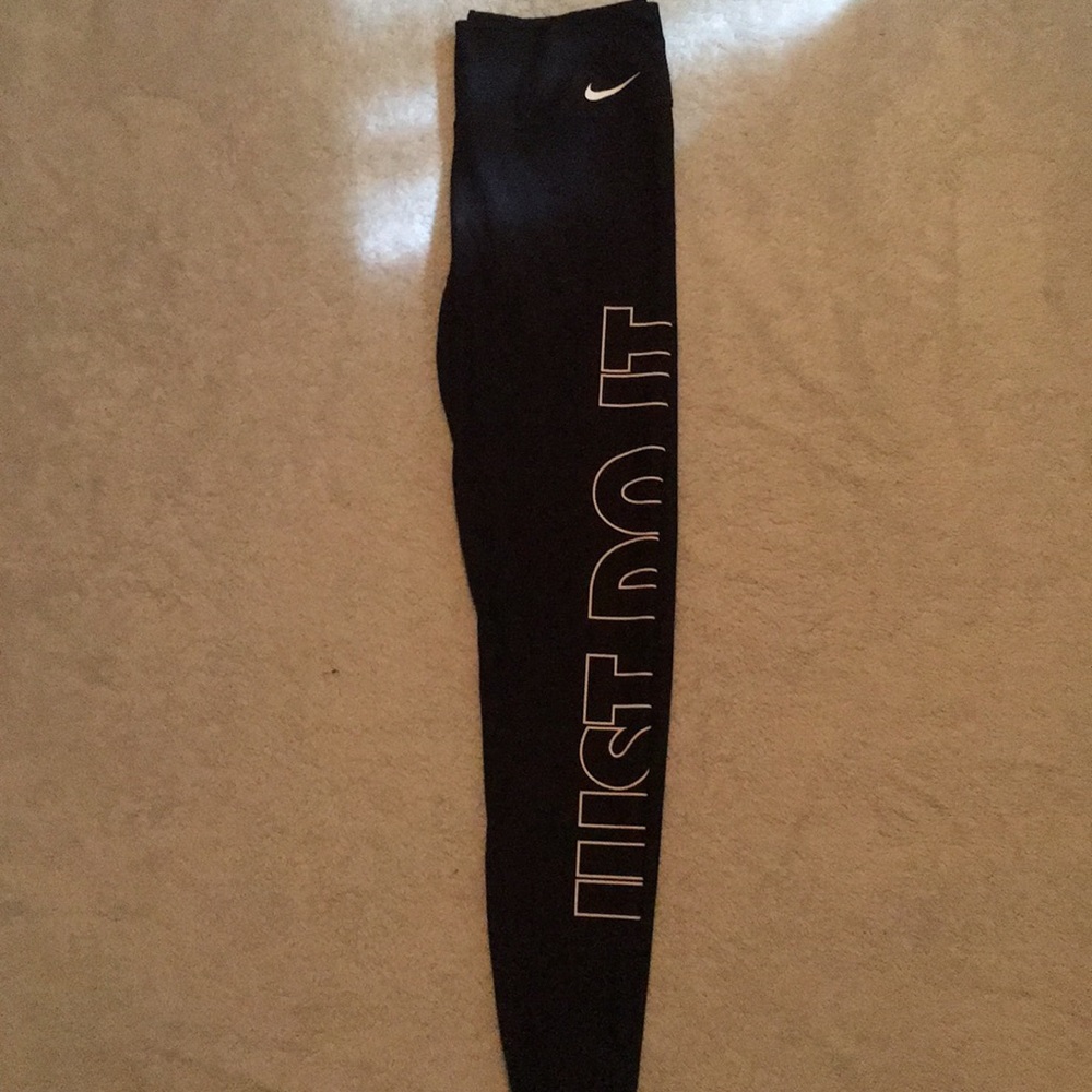 Nike leggings